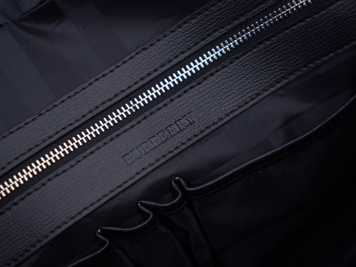 2021SS新作 Burberry バーバリー メンズ ハンドバックスーパーコピー