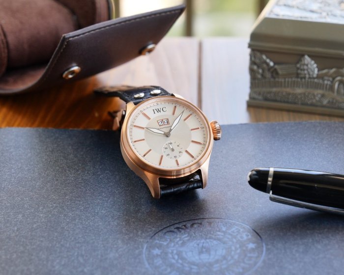 2020SS新作IWC メンズ時計スーパーコピー 2色