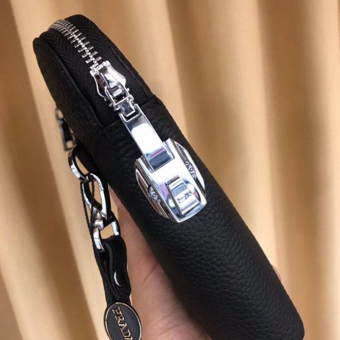 202105SS新作 Prada プラダ メンズ ハンドバックスーパーコピー