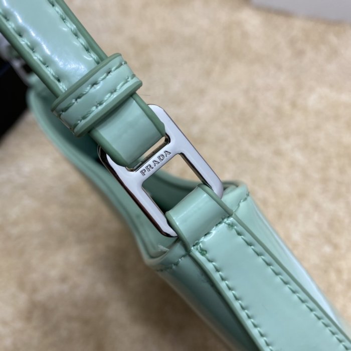 202103SS新作 Prada プラダ レディース ショルダーバックスーパーコピー