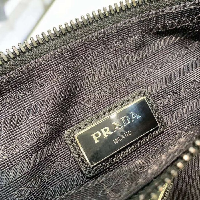 2021SS新作 メンズ Prada プラダショルダーバッグスーパーコピー