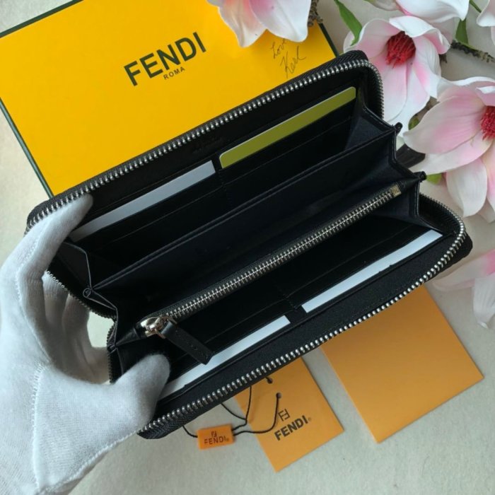 2020SSフェンディ FENDI 新作通販長財布 スーパーコピー