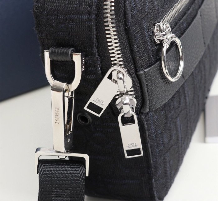 2021SS新作 Dior ディオール メンズ ショルダーバック スーパーコピー