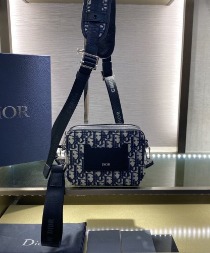 202103SS新作 Dior ディオール メンズ ショルダーバックスーパーコピー