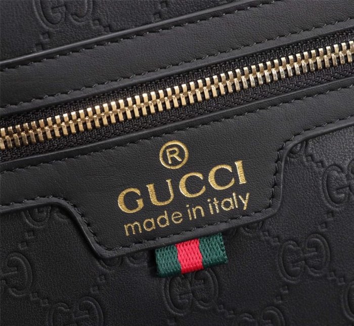 2020SS新作 Gucci グッチ メンズ ショルダーバックスーパーコピー