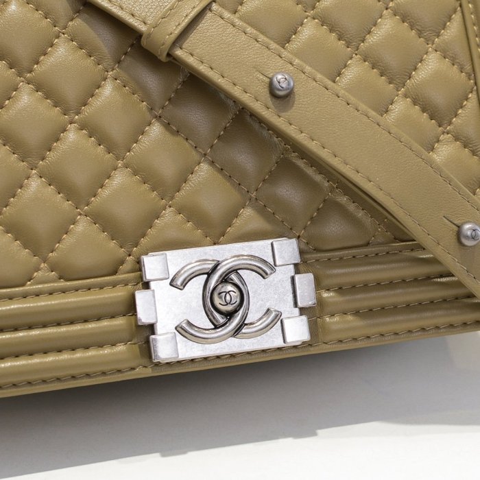 2021SS新作 シャネル Chanel ショルダーバック スーパーコピー