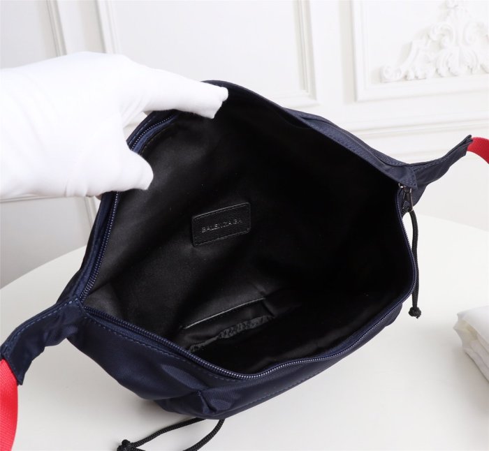 202103SS新作 Balenciaga バレンシアガ メンズ ショルダーバックスーパーコピー