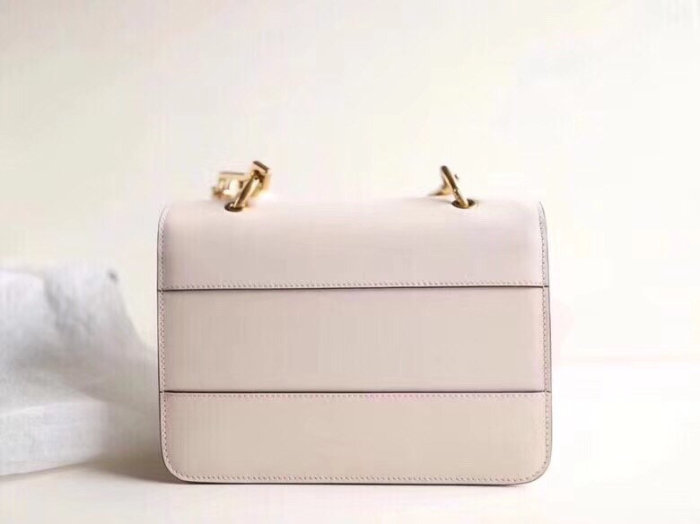 2020SS新作Gucci グッチ レディースショルダーバックスーパーコピー