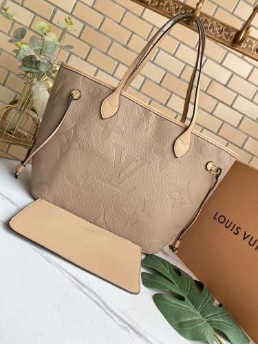 202103新作 Louis Vuitton ルイヴィトン ショルダーバッグスーパーコピー