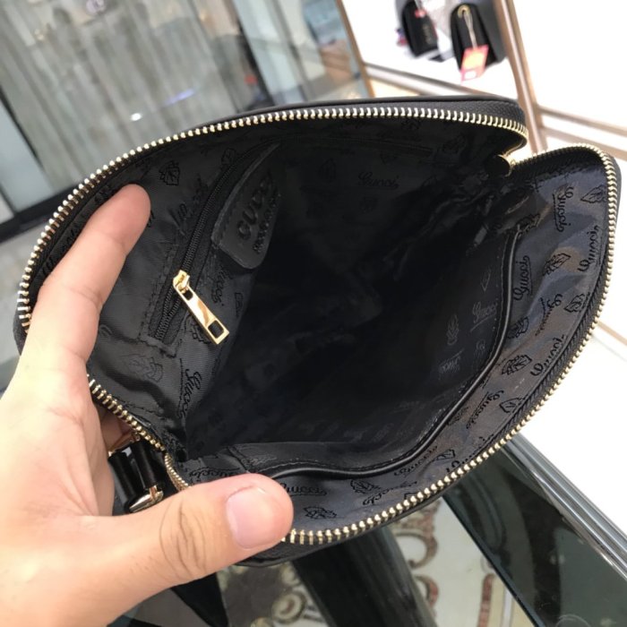 2020SS新作 Gucci グッチ メンズ ショルダーバックスーパーコピー