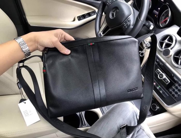 202103SS新作 Gucci グッチ メンズ ショルダーバックスーパーコピー