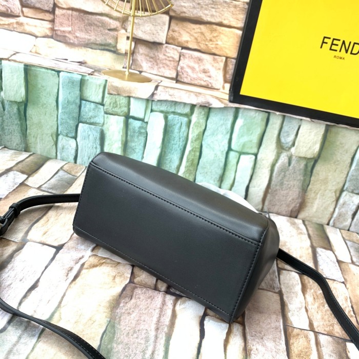 2020SS新作 FENDI フェンディ レディース ショルダーバック スーパーコピー