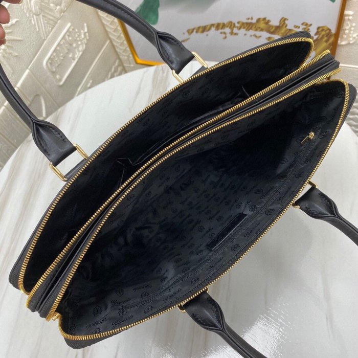 202103SS新作 Gucci グッチ メンズ ハンドバックスーパーコピー