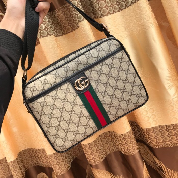 2020SS新作 Gucci グッチ メンズ ショルダーバックスーパーコピー