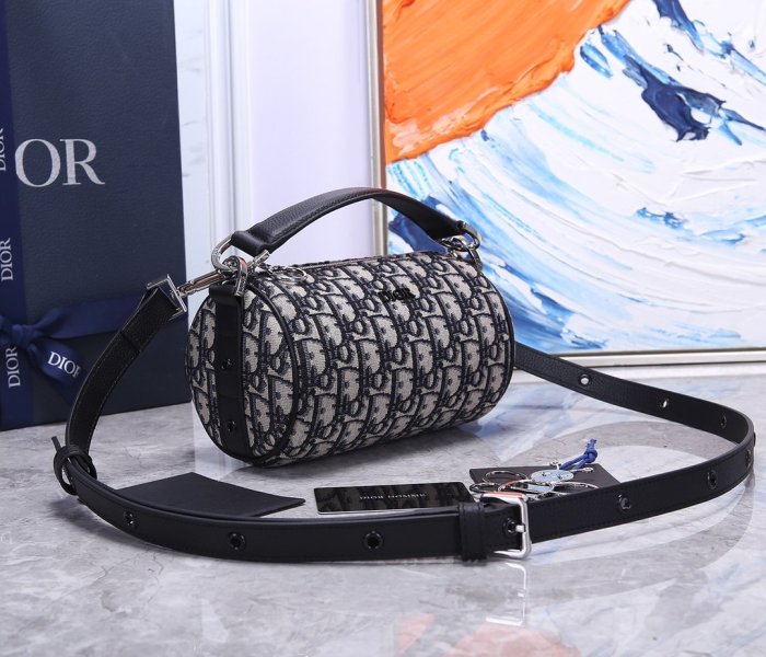 202103SS新作 Dior ディオール メンズ ショルダーバックスーパーコピー
