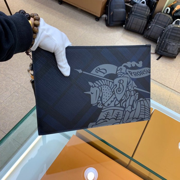 2021SS新作 Burberry バーバリー メンズ ハンドバックスーパーコピー