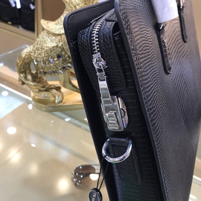 202105SS新作 Prada プラダ メンズ ハンドバックスーパーコピー