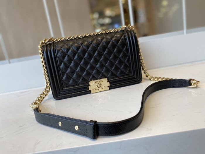 2021SS新作 シャネル Chanel ショルダーバック スーパーコピー
