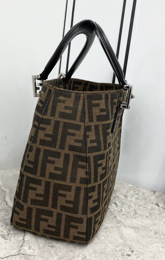 202103SS新作 FENDI フェンディ レディース ハンドバックスーパーコピー