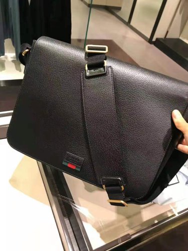 2020SS新作 Gucci グッチ メンズ ショルダーバックスーパーコピー