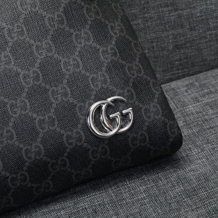 2020SS新作 Gucci グッチ メンズ ショルダーバックスーパーコピー