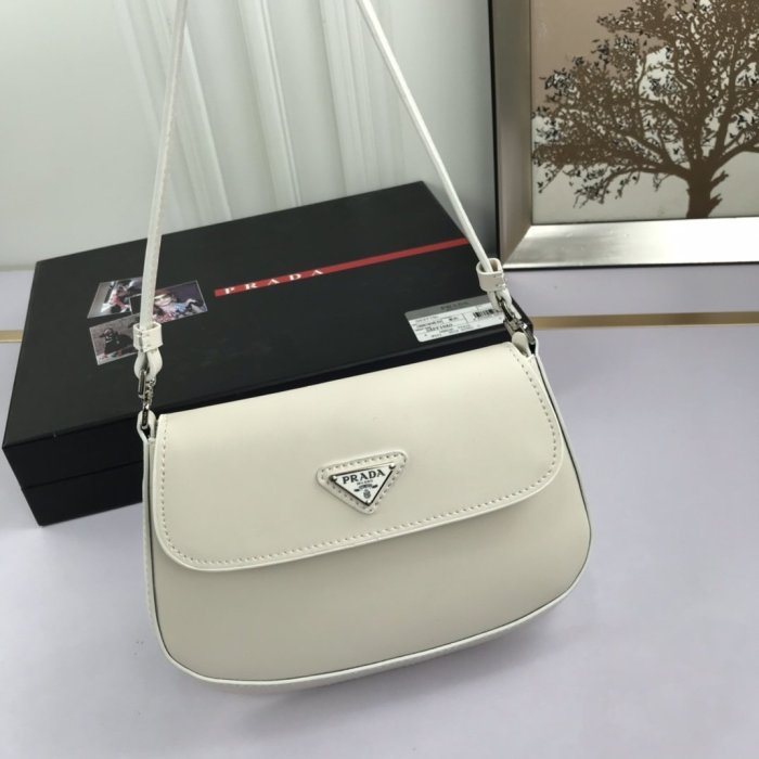 2021SS新作 Prada プラダ レディース ショルダーバックスーパーコピー