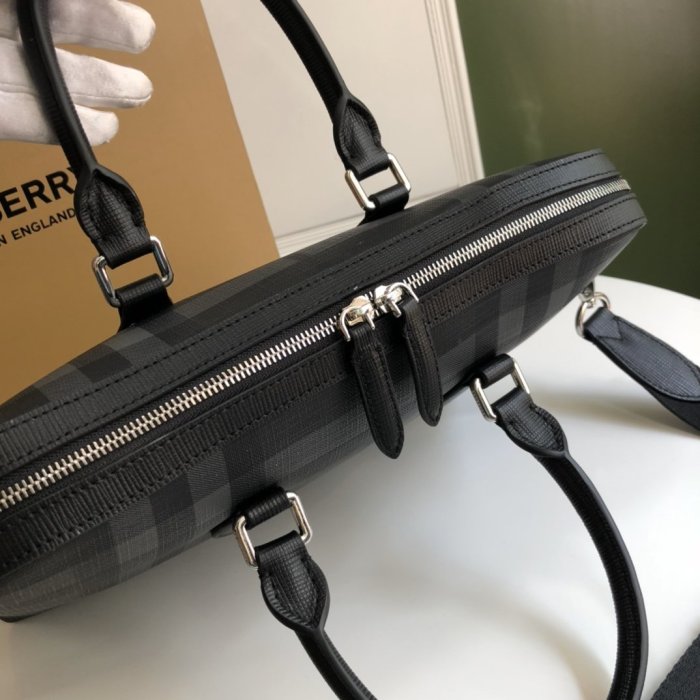 2020SS新作 Burberry バーバリー メンズ ハンドバックスーパーコピー