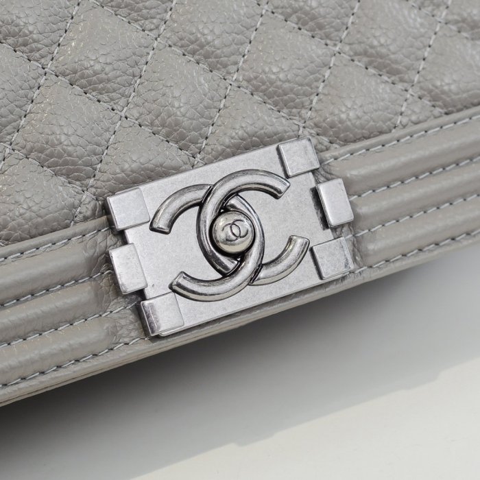 2021SS新作 シャネル Chanel ショルダーバック スーパーコピー