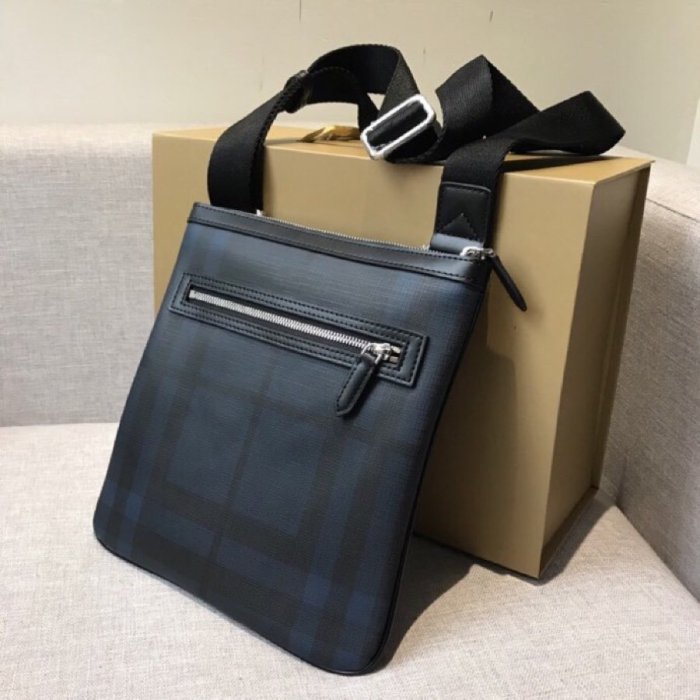 2021SS新作 Burberry バーバリー メンズ ショルダーバック スーパーコピー