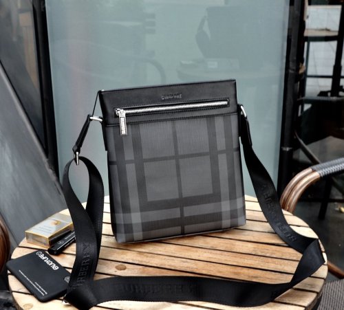 2020SS新作 Burberry バーバリー メンズ ショルダーバック スーパーコピー
