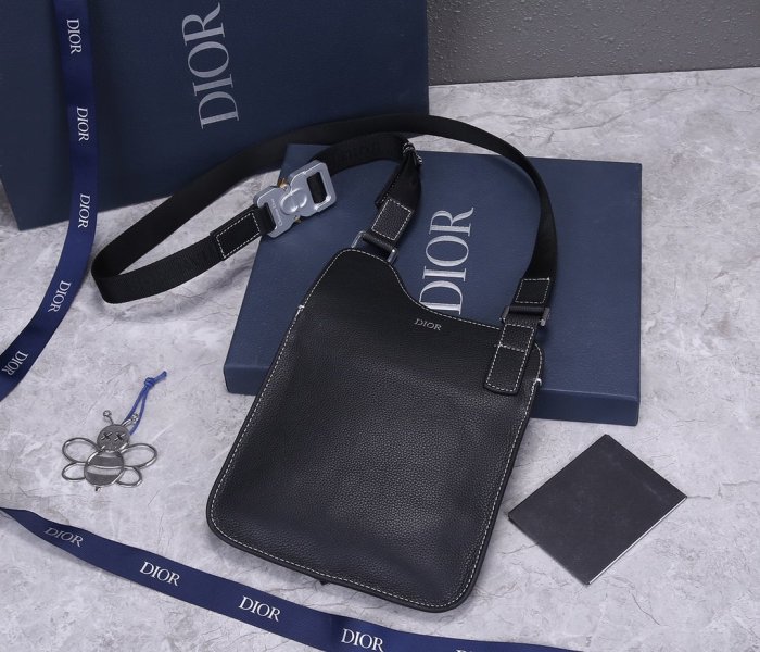 2020SS新作 Dior ディオール メンズ ショルダーバック スーパーコピー