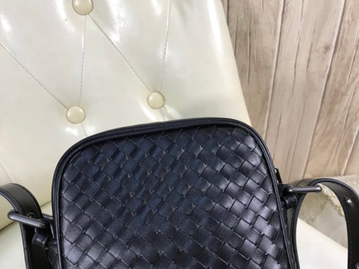 2020SS新作 Bottega Veneta ボッテガヴェネタ ショルダーバック スーパーコピー