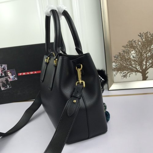 202103SS新作 Prada プラダ レディース ショルダーバックスーパーコピー