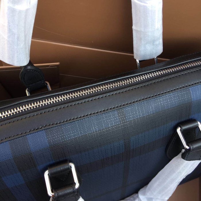 2021SS新作 Burberry バーバリー メンズ ハンドバックスーパーコピー