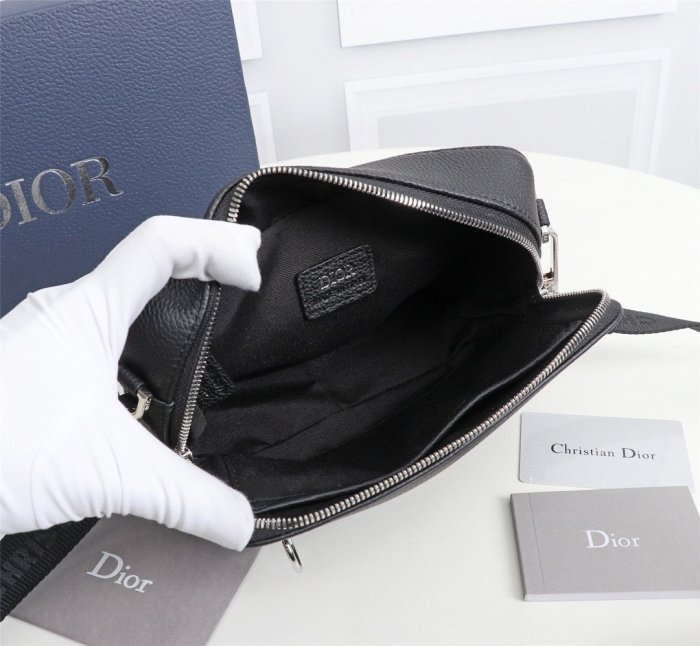 2021SS新作 Dior ディオール メンズ ショルダーバック スーパーコピー
