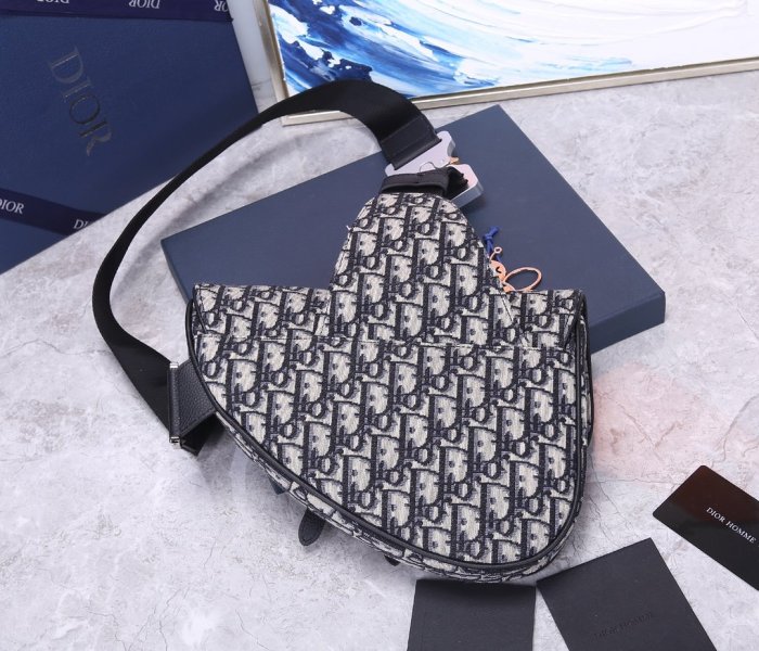 2021SS新作 Dior ディオール メンズ ショルダーバック スーパーコピー