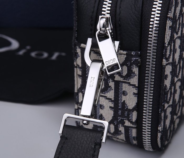 2020SS新作 Dior ディオール メンズ ショルダーバック スーパーコピー