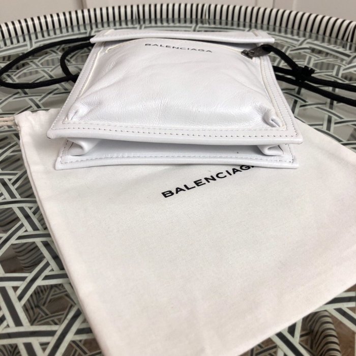 202103SS新作 Balenciaga バレンシアガ レディース ショルダーバックスーパーコピー
