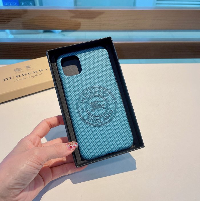 Burberryバーバリーケース最新全機種11 Pro/11/Xs Max/Xr/XS/iPhone7/7P/8/8P/iPhone12
