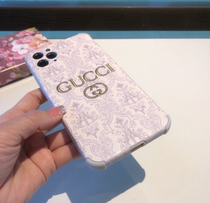 Gucciグッチ スマホケースケース最新全機種11 Pro/11/Xs Max/Xr/XS/iPhone7/7P/8/8P/iPhone12