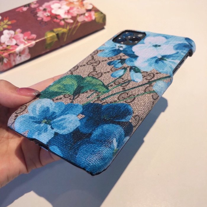 Gucciグッチ スマホケースケース最新全機種11 Pro/11/Xs Max/Xr/XS/iPhone7/7P/8/8P/iPhone12