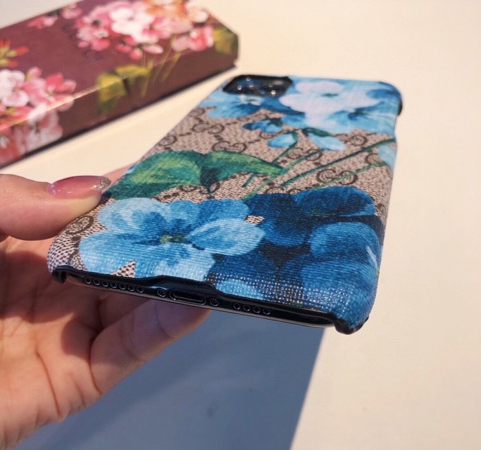 Gucciグッチ スマホケースケース最新全機種11 Pro/11/Xs Max/Xr/XS/iPhone7/7P/8/8P/iPhone12