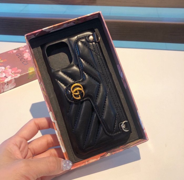 Gucciグッチ スマホケースケース最新全機種11 Pro/11/Xs Max/Xr/XS/iPhone7/7P/8/8P/iPhone12