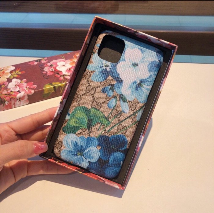 Gucciグッチ スマホケースケース最新全機種11 Pro/11/Xs Max/Xr/XS/iPhone7/7P/8/8P/iPhone12
