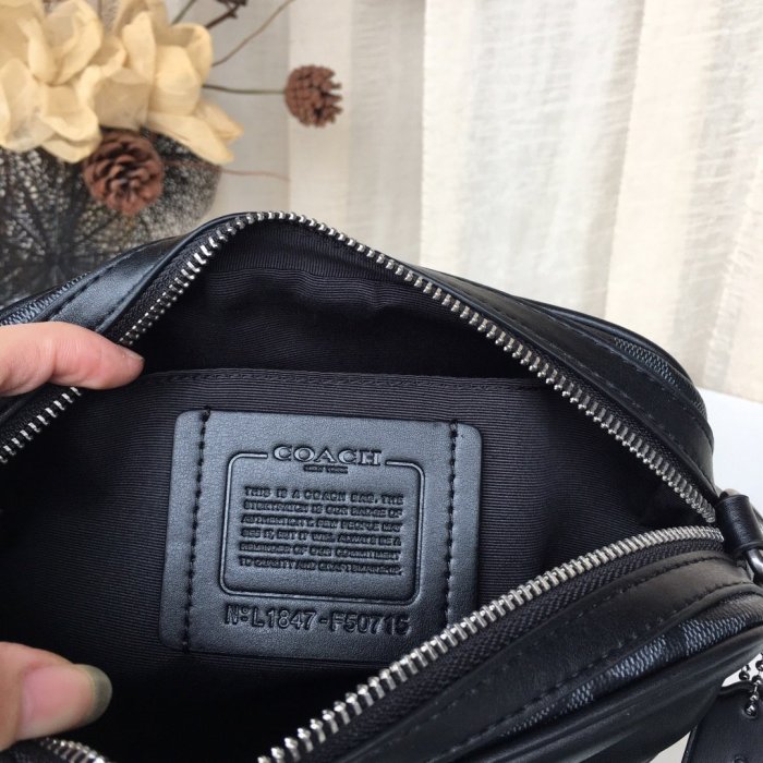 202106SS新作 Coach コーチ メンズ ハンドバックスーパーコピー