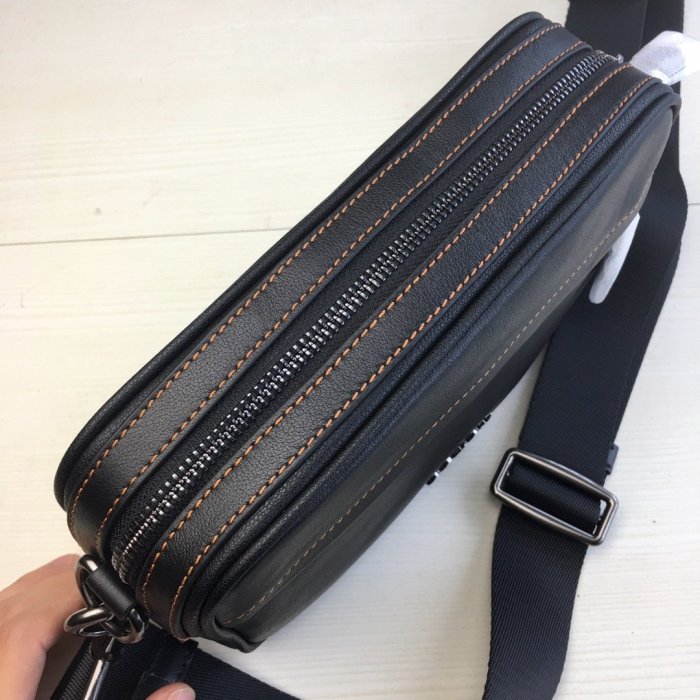 202106SS新作 Coach コーチ メンズ ショルダーバッグスーパーコピー
