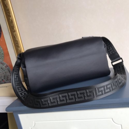202107SS新作Versace ヴェルサーチェメンズ ショルダーバッグ スーパーコピー