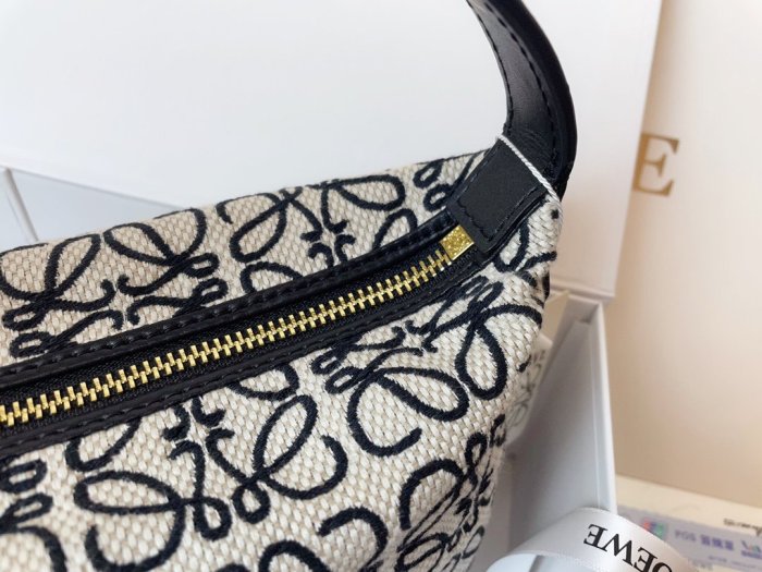 202107SS新作 LOEWE ロエベ レディース ショルダーバッグスーパーコピー