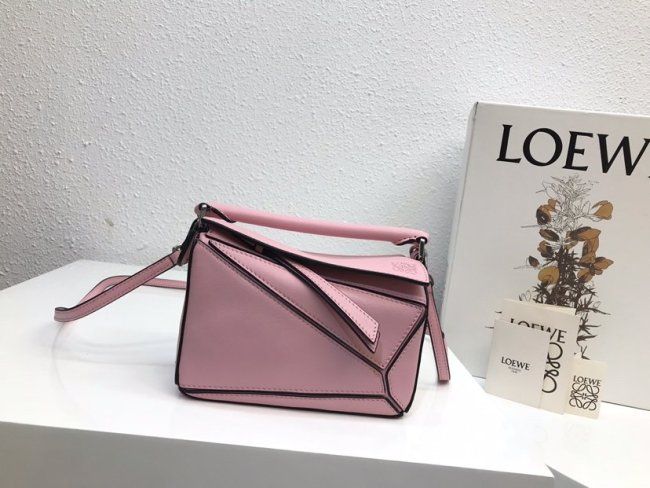 202107SS新作 LOEWE ロエベ レディース ショルダーバッグスーパーコピー