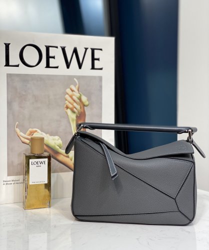202107SS新作 LOEWE ロエベ レディース ショルダーバッグスーパーコピー
